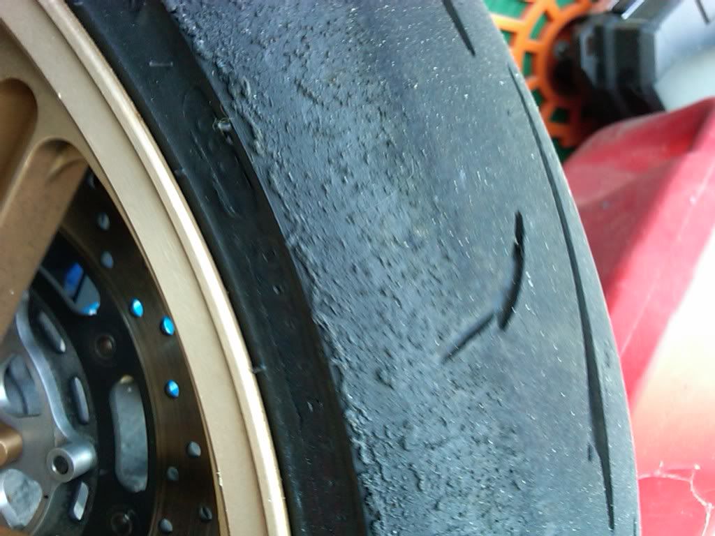 Tire 'squaring' dangers for motorcyclists Triumph Rat Motorcycle Forums