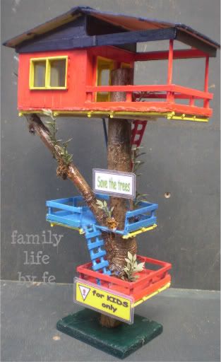 Miniature tree house Tree house